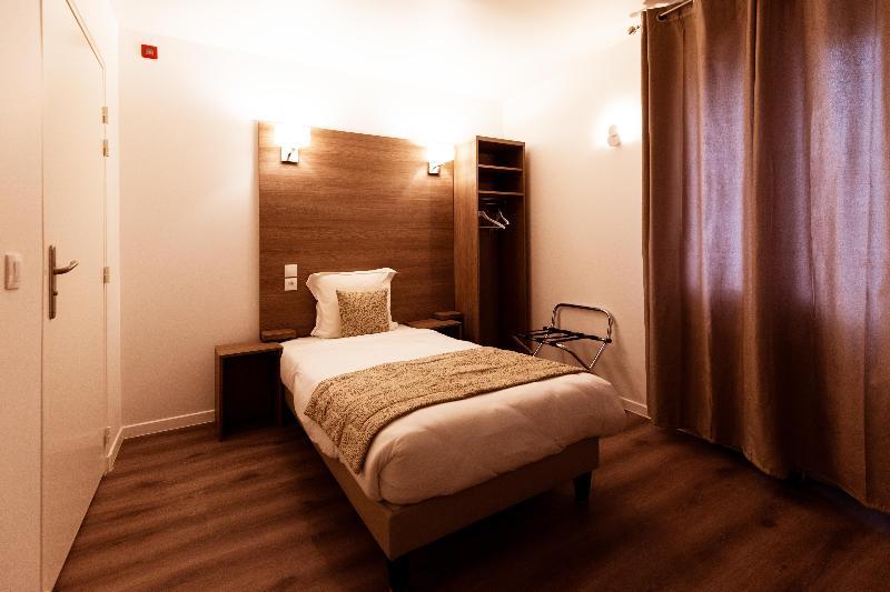 Le Theatre Hotel Сюрен Екстериор снимка